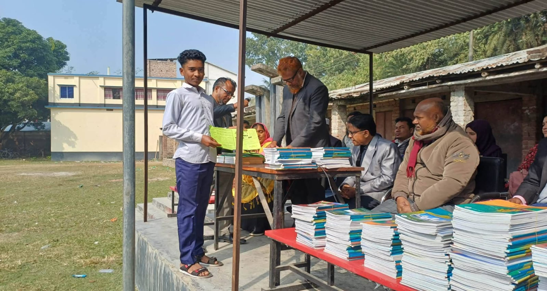 আমাদের লক্ষ্য